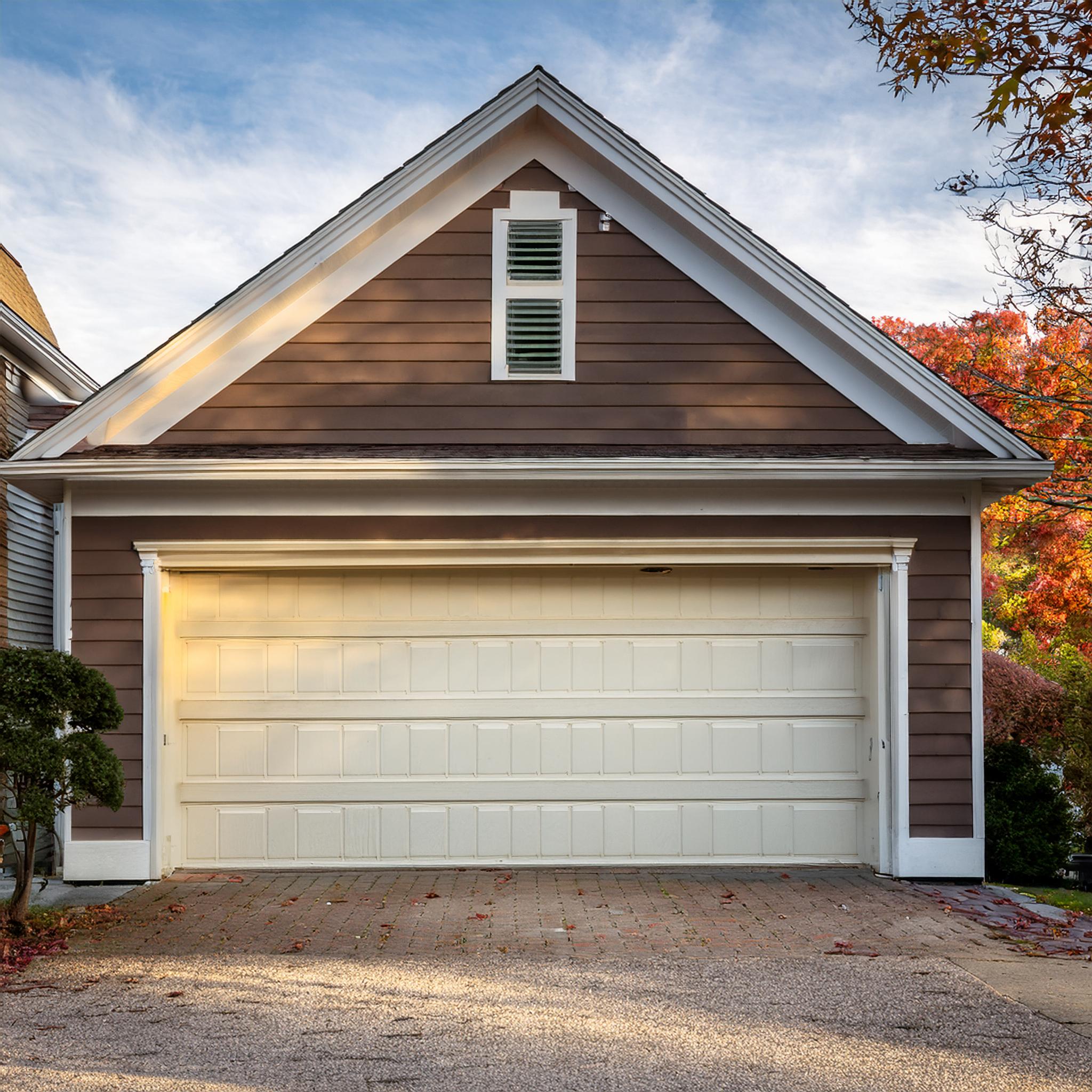 Fast and Reliable: Emergency Garage Door Repair Services in Washington DC