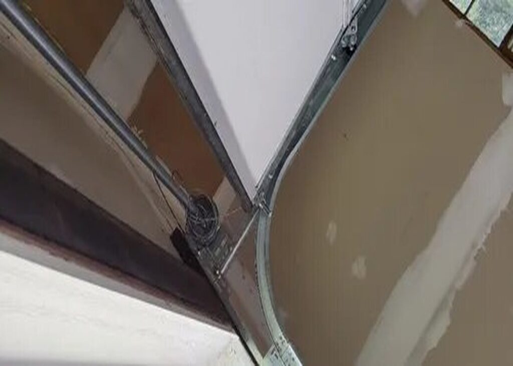 Best garage door repair.